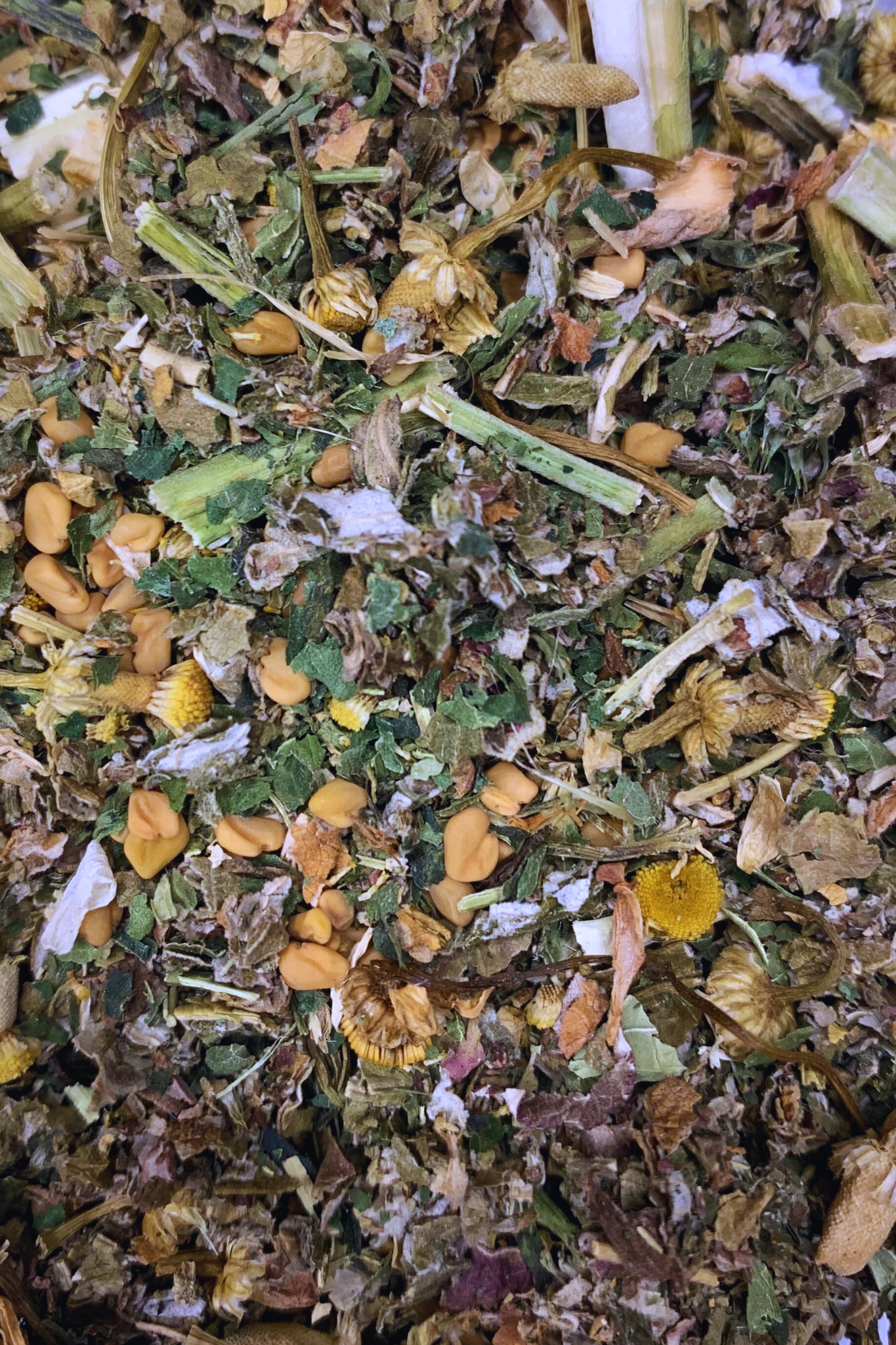 Postpartum Love Tea (Emotional + Hormonal Support)